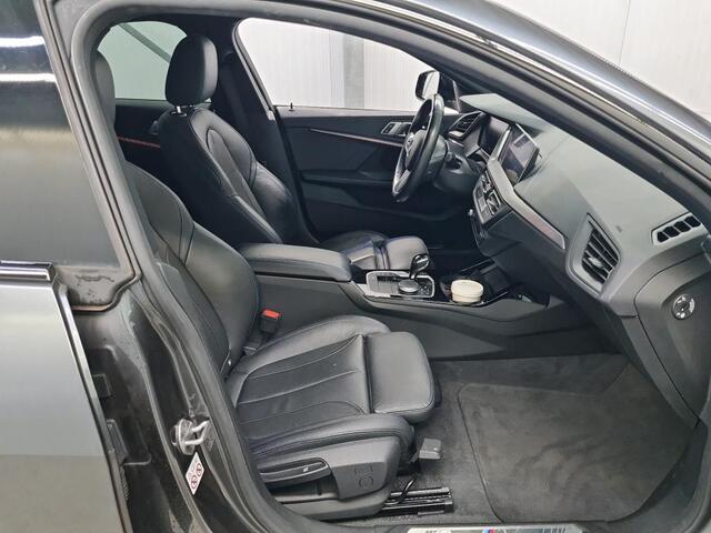 BMW 2-SERIE Gran Coupé 218i Aut. M Sport High Executive | Navi | Camera | Live Cockpit |