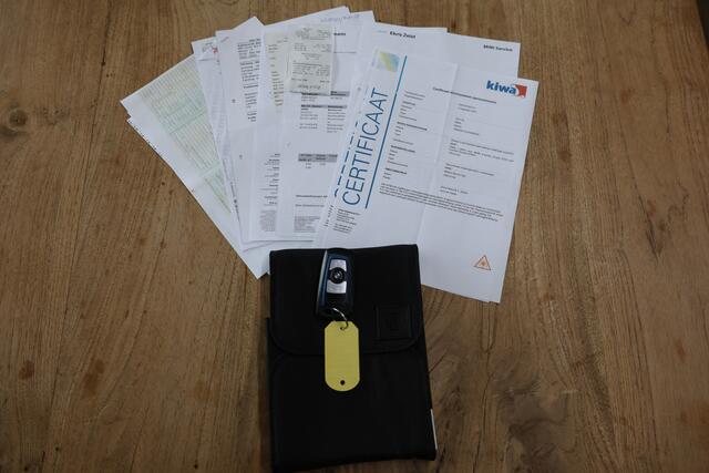 BMW 2-SERIE Cabrio M240i H&K NAVI PDC LEDER REMUS '18