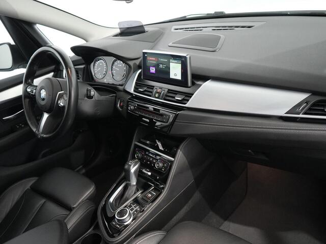 BMW 2-SERIE Active Tourer 225xe iPerformance High Executive | Pano | HUD | Leer | Camera | Carplay