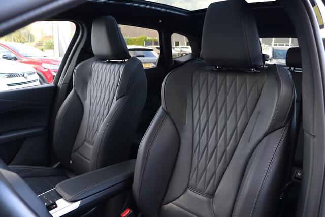 BMW 2-SERIE Active Tourer 225e xDrive M-Sport | HUD | Leder | Panoramadak | 360 Camera | Harman Kardon | Keyless