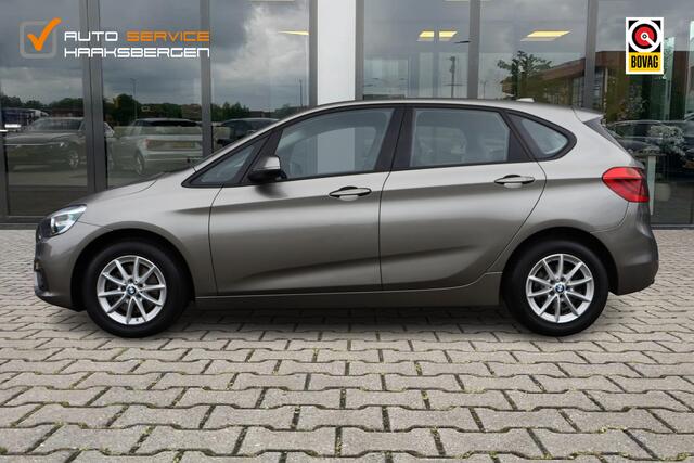 BMW 2-SERIE Active Tourer 218i | Leder | Camera | Trekhaak |