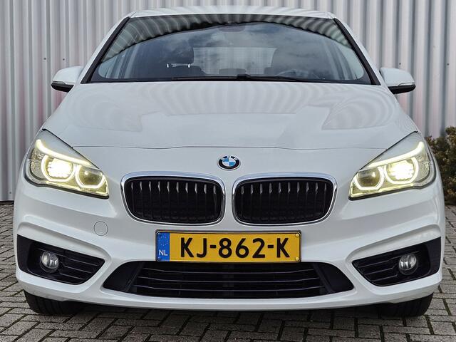 BMW 2-SERIE Active Tourer 216i Centennial Executive /Nieuwe Ketting!
