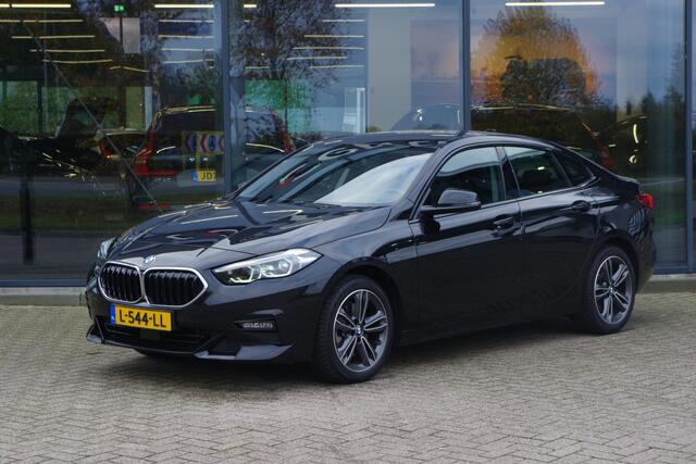 BMW 2-SERIE Gran Coupé 218i Automaat Sport Line Business Edition, LED, Sportstoelen, Cruise Control, Carplay, Camera