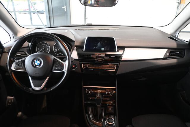 BMW 2-SERIE Active Tourer 225xe iPerformance Executive Automaat Navigatie Goed Onderhouden! Inruil Mogelijk!