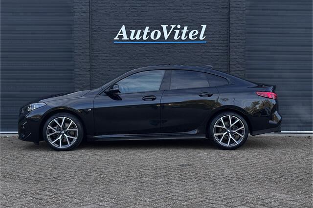 BMW 2-SERIE Gran Coupé 218i M-Sport | Panodak | Camera | Adaptive Cruise | Comfort Access