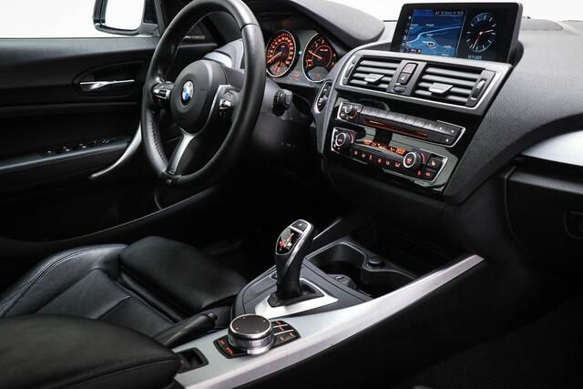 BMW 2-SERIE Cabrio M240i Executive | COMFORT / SAFETY- PACK | LEDER | STUURVERWARMING