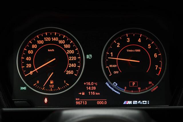 BMW 2-SERIE Cabrio M240i Executive | COMFORT / SAFETY- PACK | LEDER | STUURVERWARMING