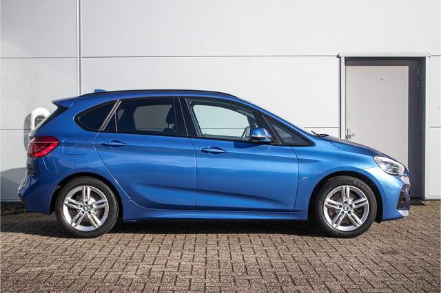 BMW 2-SERIE Active Tourer 225xe iPerformance High Executive M sport | Led | Leder | Navigatie |