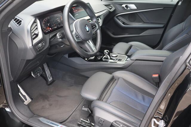 BMW 2-SERIE Gran Coupé 220i M-Sport Business Edition NL-Auto!! Stuur + Stoelverw. I Carplay I LED