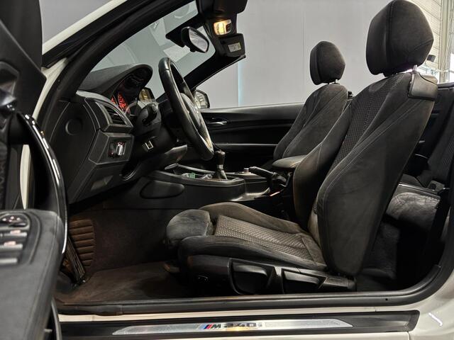 BMW 2-SERIE Cabrio M240i Centennial Executive