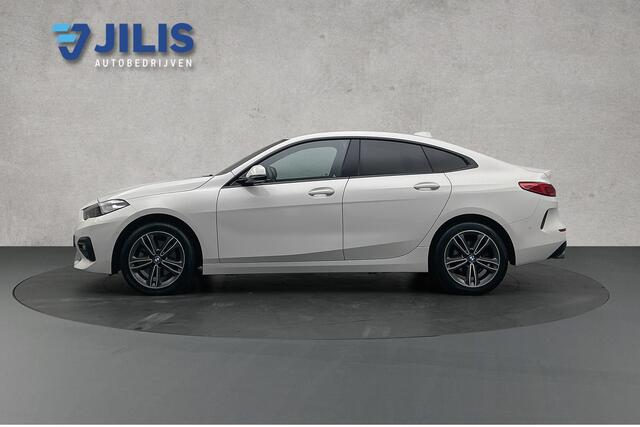 BMW 2-SERIE Gran Coupé 218i Business Edition | Camera | LED koplampen | Digitaal display | Sportstoelen