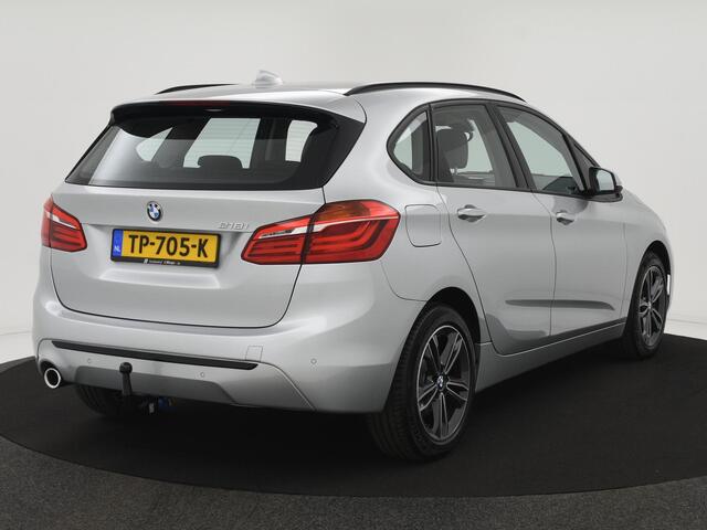 BMW 2-SERIE Active Tourer 218i Executive AUTOM. TREKH|NAVI|HEAD-UP|ORG.NLCLIMA|CRUISE|PDC|17INCH