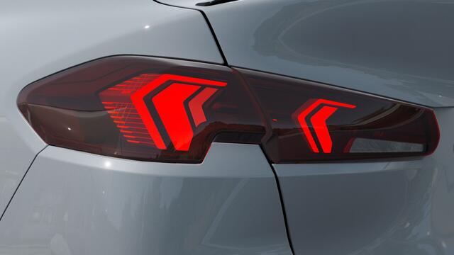 BMW 2-SERIE Gran Coupé 220 M Sport Automaat / Achteruitrijcamera / Sportstoelen / M Adaptief onderstel / Comfort Access / Adaptieve LED / Stoelverwarming