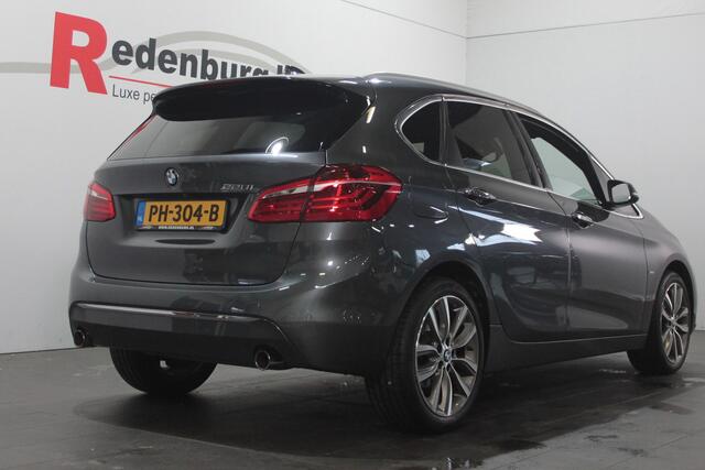 BMW 2-SERIE Active Tourer 220i High Executive - Camera / Navi / Stoelverw.