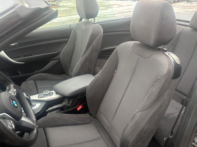 BMW 2-SERIE 220I High Executive M-sport I Alcantara I Navi