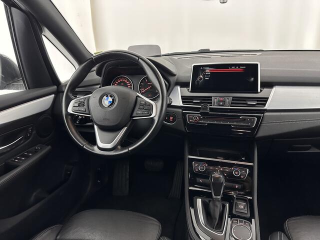 BMW 2-SERIE Active Tourer 216d Corporate Lease High Executive Aut. *HEAD-UP | LEATHER | FULL-LED | HEATED-COMFORTSEATS | NAVI-FULLMAP | ECC | PDC | CRUISE | 18''ALU*