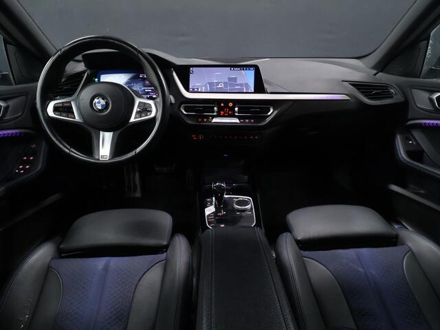 BMW 2-SERIE Gran Coupé 218i M-Sport [SCHUIFKANTELDAK, APPLE CARPLAY, ANDROID, CAMERA, PDC V+A, VOL LEDER, CRUISE, CLIMATE, NIEUWSTAAT]