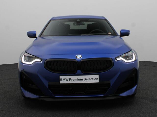 BMW 2-SERIE Coupé 218i M Sportpakket Pro | Premium Pack | Stuurwielrand Verwarmd | Achteruitrijcamera | Parking Assistant | HiFi | 19''