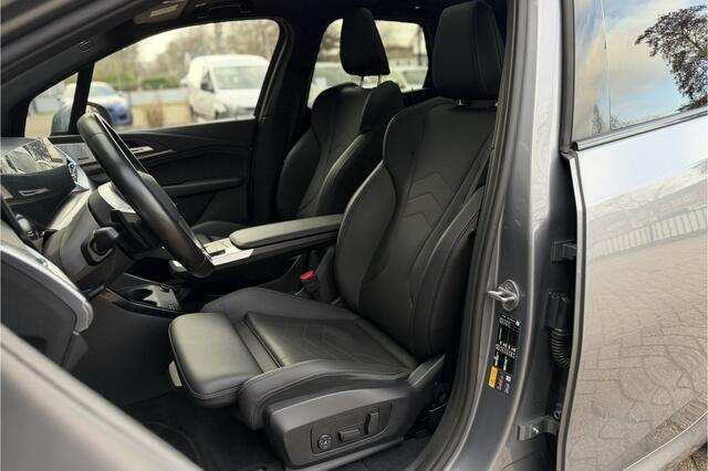 BMW 2-SERIE Act.Tourer 230xe 326 PK M-Sport | Panodak | Head-up | Memory | Harman Kardon | Comfort Acces