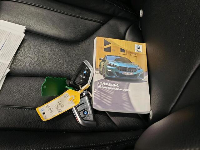BMW 2-SERIE Gran Coupé 218i Executive Edition 1e eigenaar | Dealer Onderh | BTW | NAP | Pano | M Sport + | Winterpack | Harman | HIFI | Camera | Navi | Climate | Alarm Klasse 3 | Carplay | LMV | DAB |