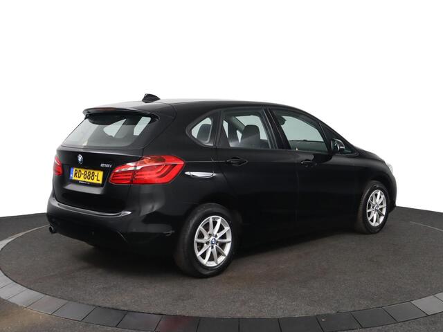 BMW 2-SERIE Active Tourer 218i Corporate Executive | NAP | Automaat | Navi | Stoelverwarming