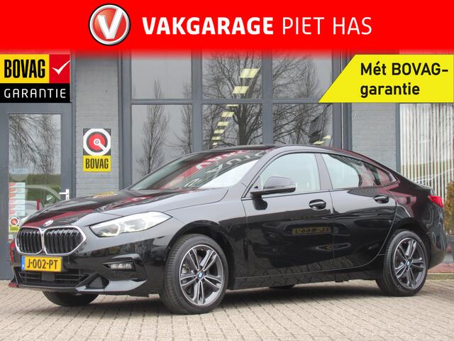 BMW 2-SERIE Gran Coupé 218i High Executive | Clima-Airco | Carplay | Parkeercamera | Head Up Display | Stuur/Stoelverwarming | Trekhaak | LED Dagrijverlichting |