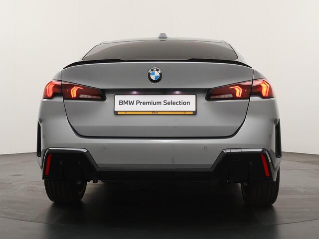 BMW 2-SERIE Gran Coupé 223 xDrive | M-Sport | Comfort Access | Harman Kardon | Adaptive Cruise | Stoelverwarming | Ekris Selection