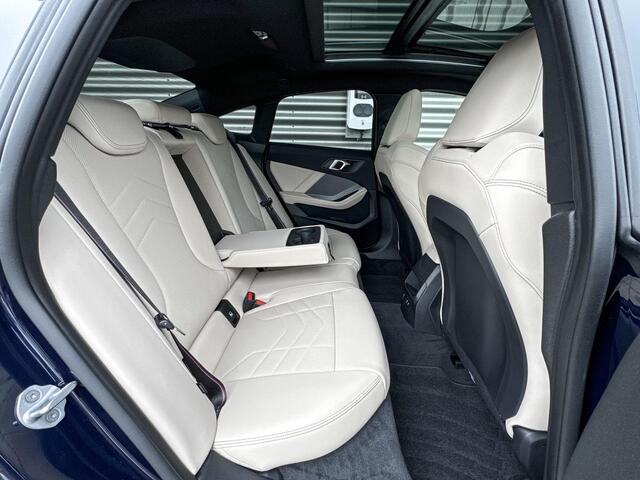 BMW 2-SERIE Gran Coupé 220 | M Sport Pro | Innovation Pack | Driving Assistant Professional