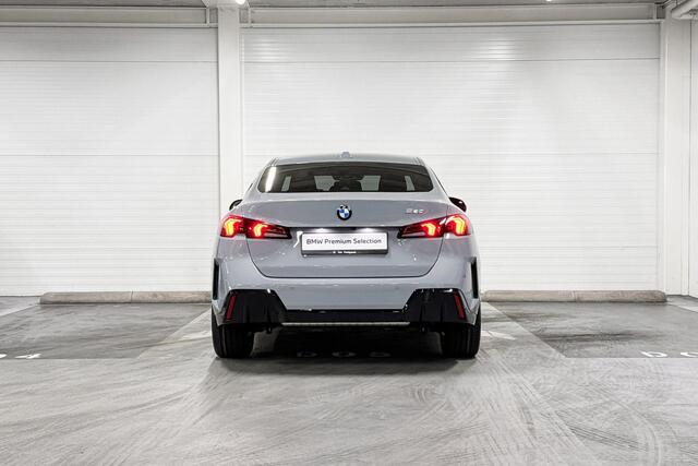 BMW 2-SERIE Gran Coupé 220 | M-Sport Design | Premium Pack | Driving Assistant Plus | Harman/Kardon | Comfort Access