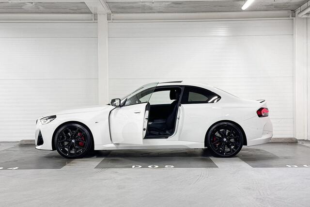 BMW 2-SERIE Coupé 220i | M-Sport Pro | Premium Pack | Harman/Kardon | Schuif-/kanteldak | Comfort Access | Selections