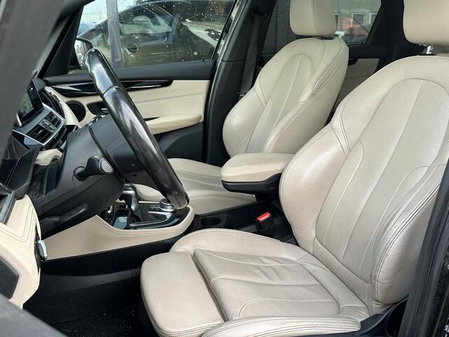 BMW 2-SERIE Active Tourer 218i Centennial High Executive | AUTOMAAT | M Pakket | Head UP | PANO | Achteruitijcamera | Elektrische Achterklep |