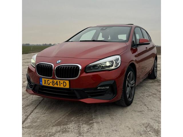 BMW 2-SERIE Active Tourer 218i Executive AUTOMAAT | Clima | Navi | Pano | S/S | Trekhaak | Led | Adaptive Cruisecontrol |