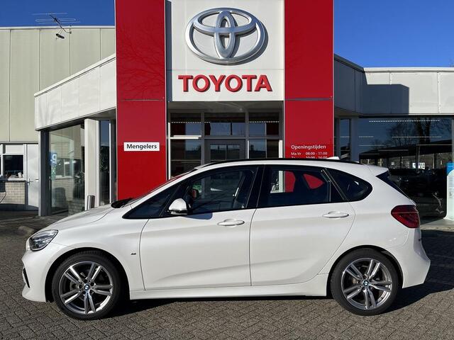 BMW 2-SERIE Active Tourer 218i High Executive Edition M -Pakket | Trekhaak afneembaar