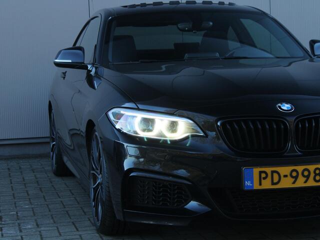 BMW 2-SERIE Coupé 218i Centennial Executive M-Sport | NAP | Schuif-/kanteldak | Stoelverwarming | Lichtmetalen velgen | Climate Control | Etc..