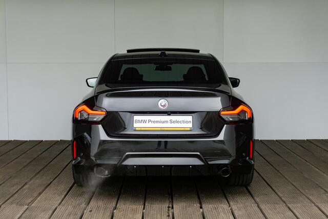 BMW 2-SERIE Coupé 230i | M Sportpakket Pro | Innovation Package | Panoramadak | Stoelverwarming | Adaptive LED | Harman/Kardon