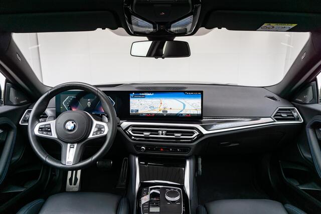 BMW 2-SERIE Coupé 230i | M Sportpakket Pro | Innovation Package | Panoramadak | Stoelverwarming | Adaptive LED | Harman/Kardon