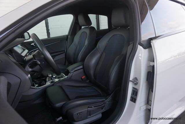 BMW 2-SERIE Gran Coupé 218i High Exec M-Sportpakket | Automaat | Dealerauto | Half leer
