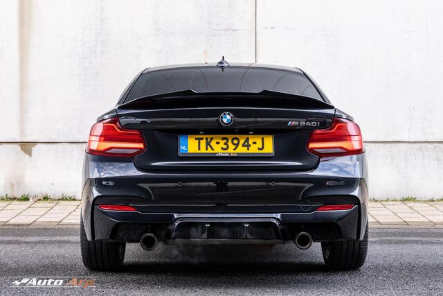 BMW 2-SERIE Coupé M240i High Executive