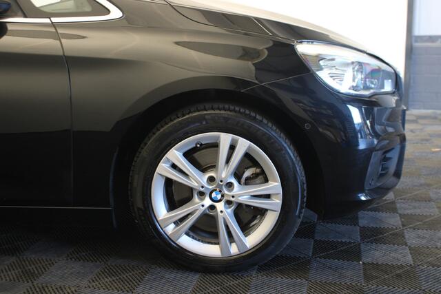 BMW 2-SERIE Active Tourer 225xe Centennial Executive |Navi|Stoelverw.|