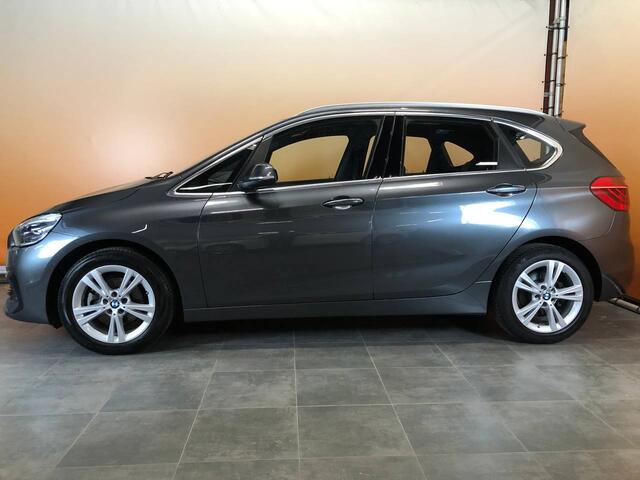 BMW 2-SERIE Active Tourer 218i High Executive Edition sportint | leer | pano | stoelverw | navi | camera | cruise| headup