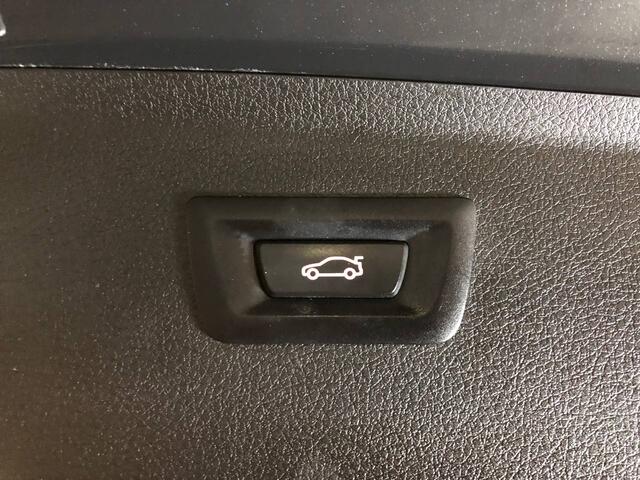 BMW 2-SERIE Active Tourer 218i High Executive Edition sportint | leer | pano | stoelverw | navi | camera | cruise| headup