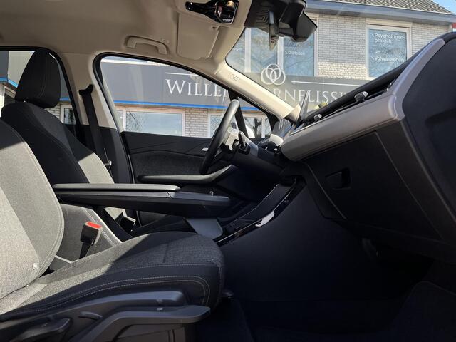 BMW 2-SERIE Active Tourer 218i aut. Head Up 360 Camera LED Apple Carplay
