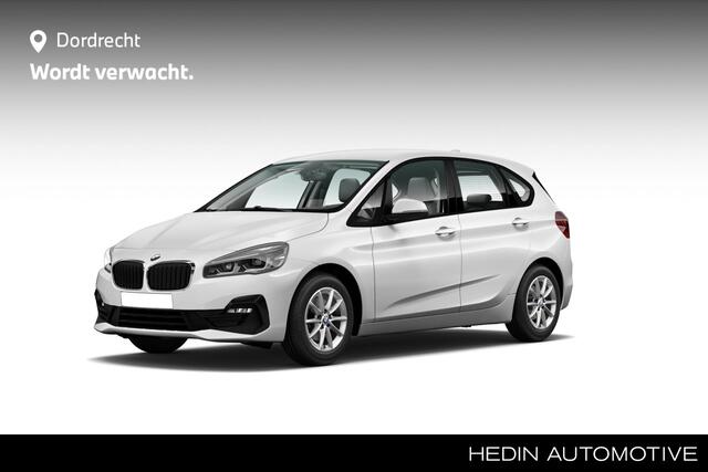 BMW 2-SERIE Active Tourer 218i Executive Automaat | Navi Plus | PDC | Head-Up Display | Metallic | 20.000 km!!! Verwacht eind april | 2 jaar BMW Garantie