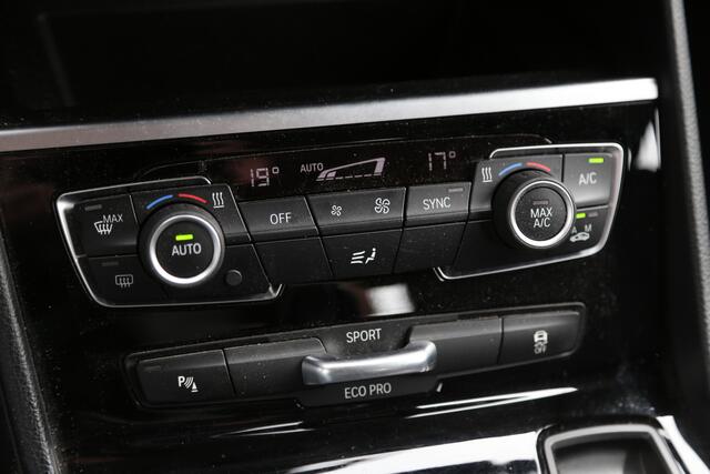 BMW 2-SERIE Active Tourer 218i Executive Automaat