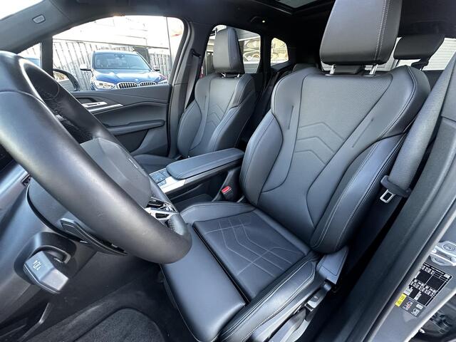 BMW 2-SERIE Active Tourer 225e xDrive M-Sport Pano|360camera|Adaptief