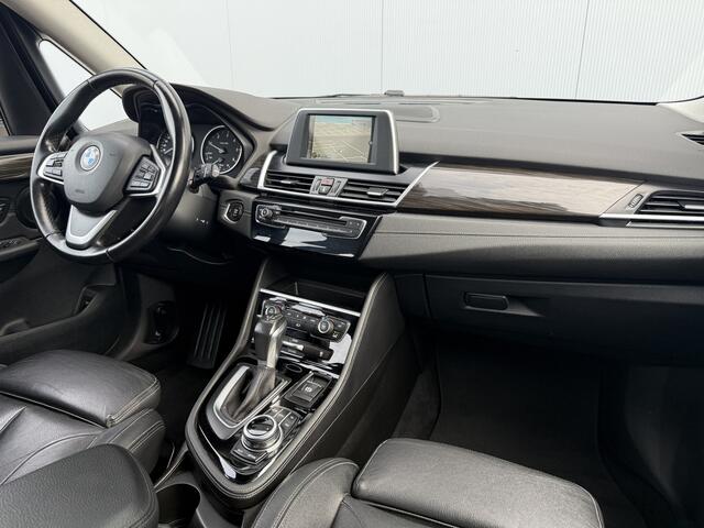BMW 2-SERIE Active Tourer 216d Corporate Lease Executive Automaat/Trekhaak/Leer.