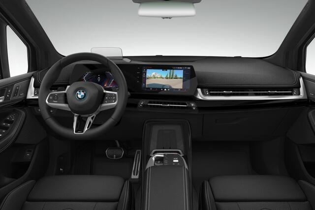 BMW 2-SERIE Active Tourer 225e xDrive | M Sportpakket | Innovation Pack | Comfort Pack | Travel Pack | Trekhaak