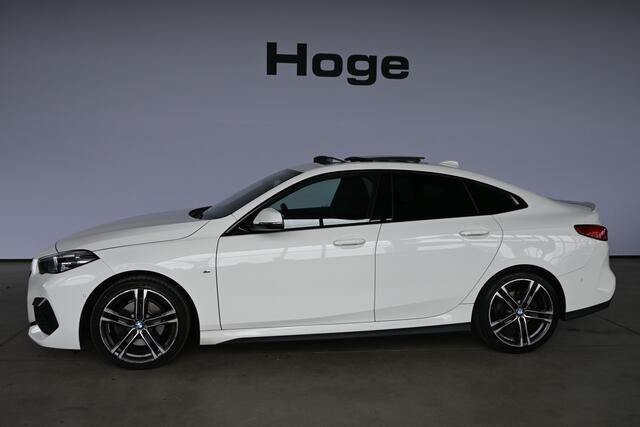BMW 2-SERIE Gran Coupé 218i Executive Edition M-Pakket Automaat Navigatie Panoramadak Dealer Onderhouden! Inruil Mogelijk!
