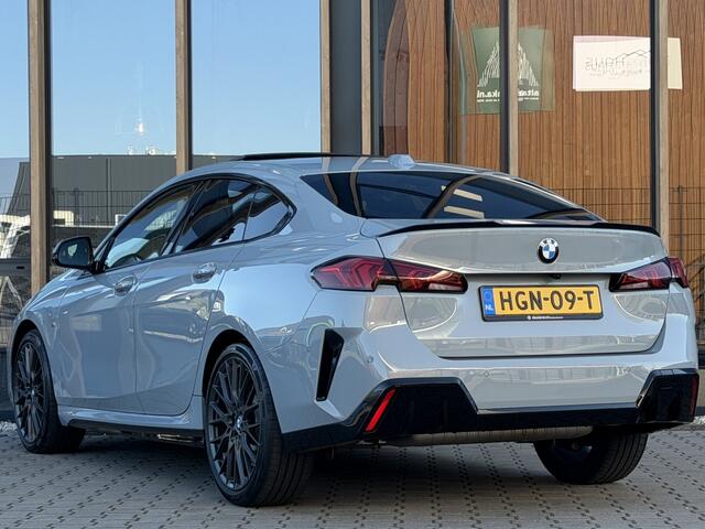 BMW 2-SERIE Gran Coupé 220 AUT M-Sport | Pano | Kuipstoelen | H&K | Driving assistant p