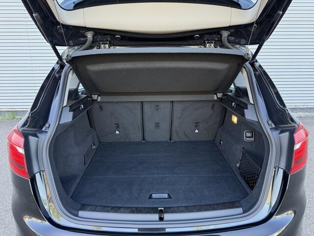 BMW 2-SERIE Active Tourer 216i NAP 1e eigenaar 17" lichtmetaal origineel Nederlands!